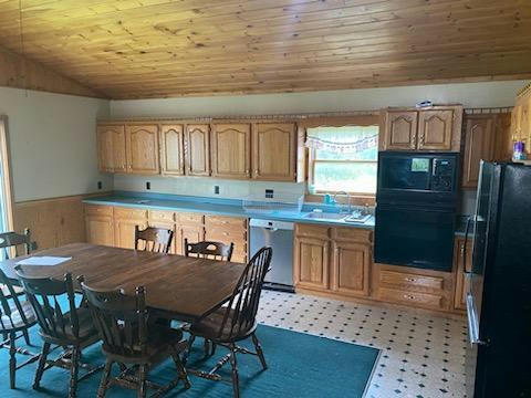 4 COVINGTON ST, FORT COVINGTON HAMLET, NY 12937, photo 4 of 20